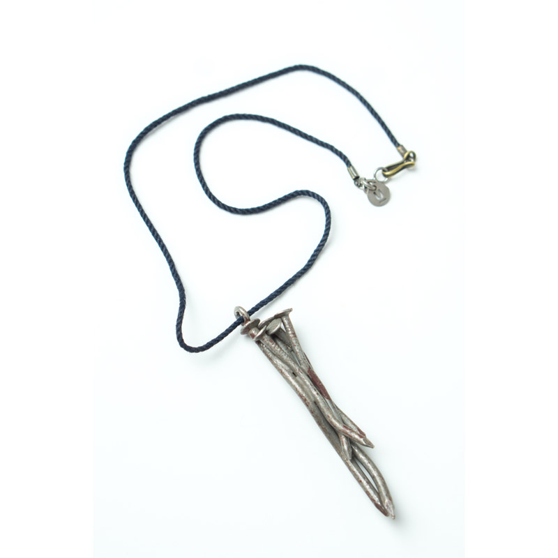 Undercover SS05 'But Beatiful II' Melted Nails Necklace